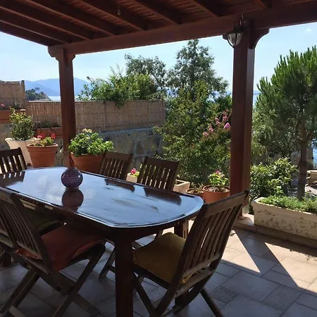 Sleeps 6 Air Con Wifi Guvercinlik (Bodrum)