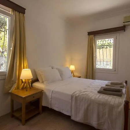 Sleeps 6 Air Con Wifi Guvercinlik (Bodrum)